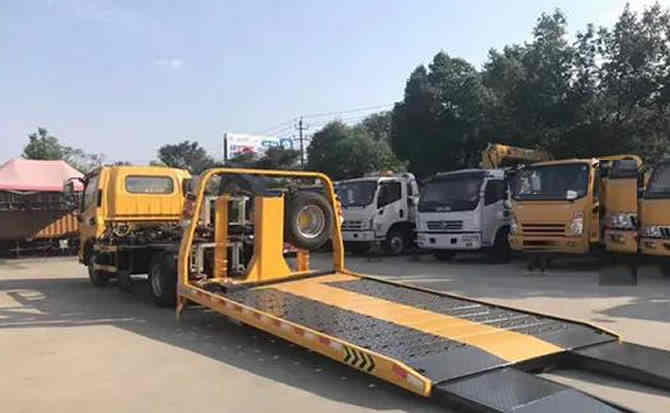 双辽汽车中途维修案例